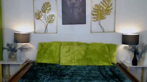 Snapshot of flirtymarga chatting on October 19, 2:44 pm Marga online show from October 19, 2:44 pm