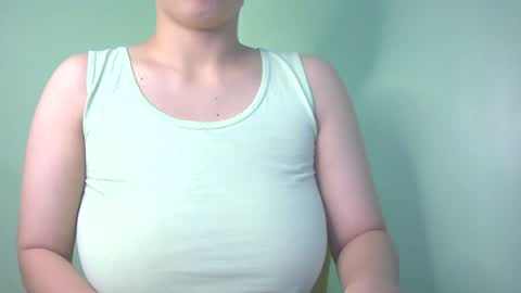 flirtywink online show from August 4, 7:37 am