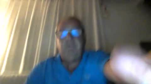 flo221222 online show from November 15, 6:31 pm