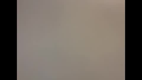 Snapshot of floribu57 chatting on October 15, 7:42 am floribu57 online show from October 15, 7:42 am