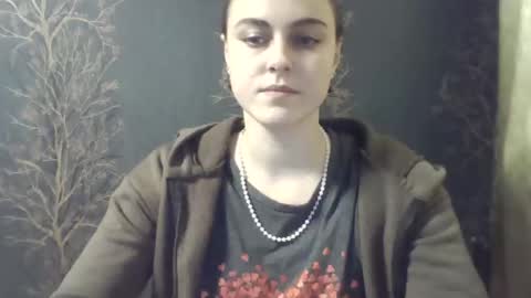 Snapshot of flower_bluee chatting on January 28, 3:35 pm Ambika 3 online show from January 28, 3:35 pm