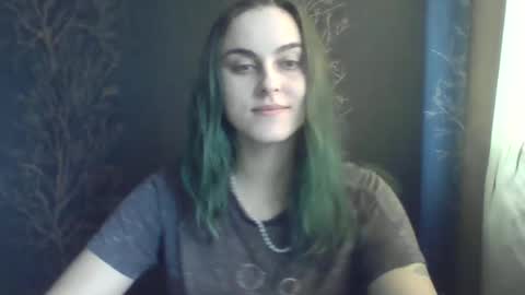 Snapshot of flower_bluee chatting on January 15, 11:10 am Ambika 3 online show from January 15, 11:10 am