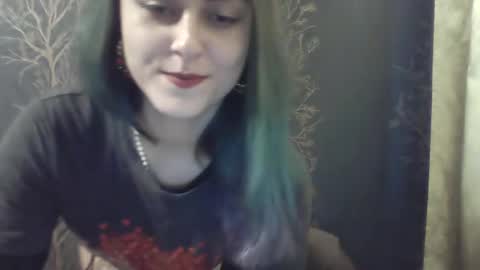 Snapshot of flower_bluee chatting on December 12, 1:06 pm Ambika 3 online show from December 12, 1:06 pm
