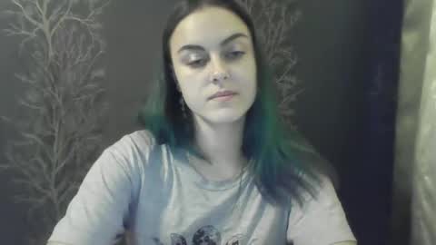 Snapshot of flower_bluee chatting on December 7, 10:50 am Ambika 3 online show from December 7, 10:50 am