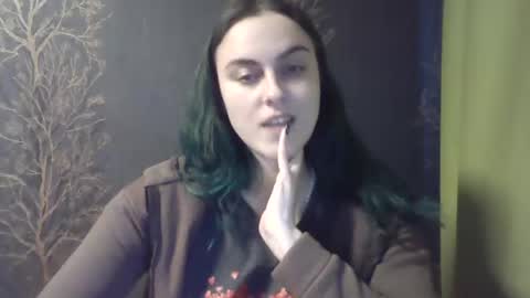 Snapshot of flower_bluee chatting on February 13, 2:31 pm Ambika 3 online show from February 13, 2:31 pm