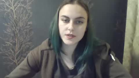 Snapshot of flower_bluee chatting on December 15, 3:09 pm Ambika 3 online show from December 15, 3:09 pm