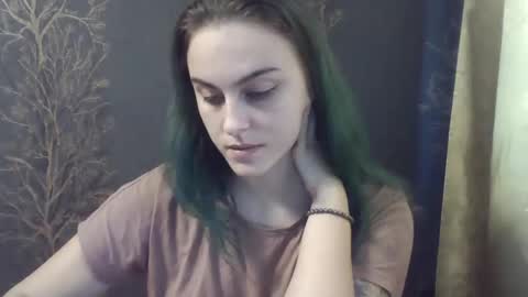 Snapshot of flower_bluee chatting on January 10, 12:15 pm Ambika 3 online show from January 10, 12:15 pm