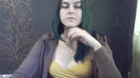Snapshot of flower_bluee chatting on February 6, 11:53 am Ambika 3 online show from February 6, 11:53 am