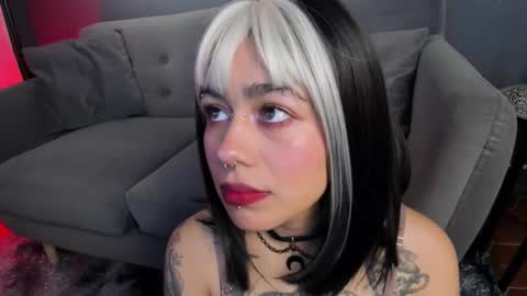 Its a pleasure to meet you. Im Flower. Help me reach 1k. Follow me. online show from February 17, 12:04 pm