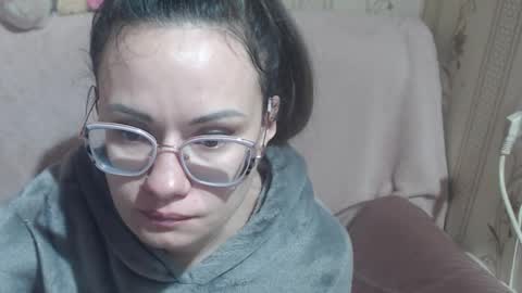 say meow and send tip  online show from March 19, 10:43 am