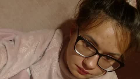 say meow and send tip  online show from October 23, 8:31 pm