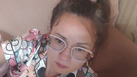 say meow and send tip  online show from May 15, 11:34 pm