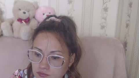 say meow and send tip  online show from May 30, 9:19 am