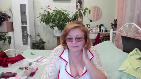 Flowerlower online show from October 8, 6:14 pm