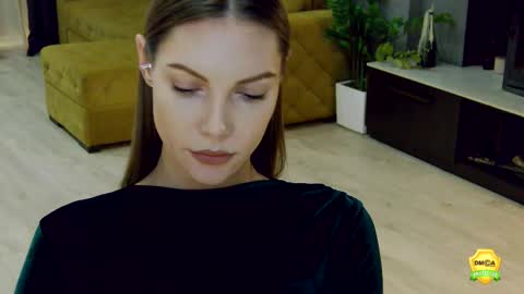 Katrin online show from February 11, 8:45 pm