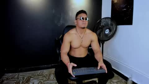 floyd online show from April 12, 10:47 pm