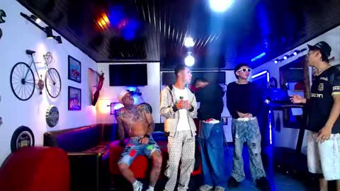 flyckers online show from May 18, 2:45 pm
