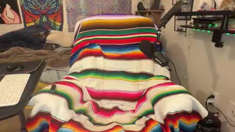 Chris online show from November 21, 8:34 am