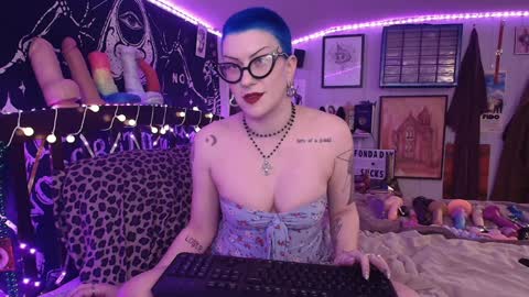 Snapshot of fondadix_ chatting on February 26, 1:25 am Fonda Dix online show from February 26, 1:25 am