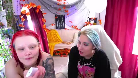 Snapshot of fox_and_dog chatting on September 26, 9:06 am Senya subscribe to telegram channel online show from September 26, 9:06 am