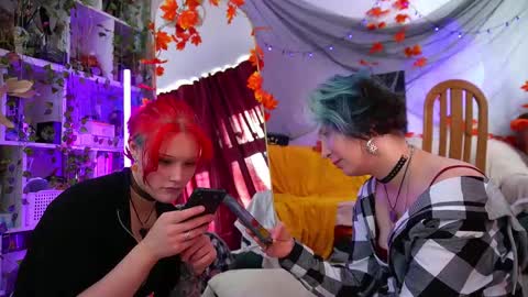 Snapshot of fox_and_dog chatting on September 28, 9:18 am Senya subscribe to telegram channel online show from September 28, 9:18 am