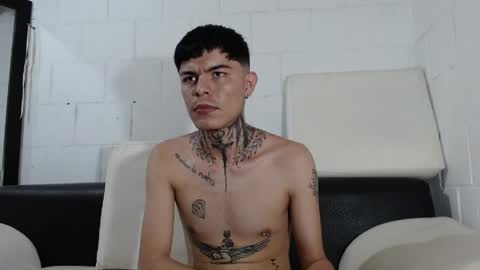 foxbadboy online show from May 26, 12:28 am