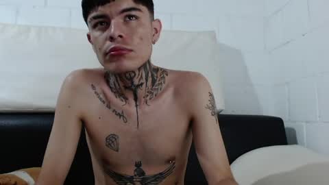 foxbadboy online show from May 28, 6:00 am
