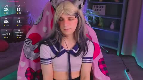 Fox online show from April 4, 8:38 pm