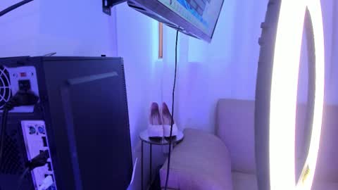 foxxy_rouse1 online show from February 26, 2:09 pm