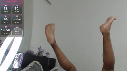 Foxxy online show from February 13, 5:11 am