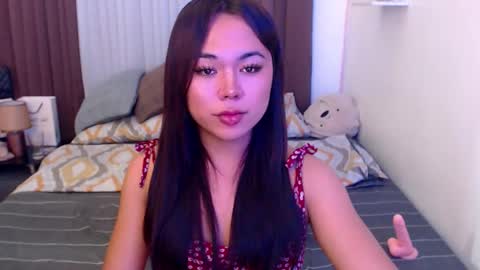 Snapshot of foxygirl_xx chatting on October 3, 12:09 am Ms. FOX online show from October 3, 12:09 am