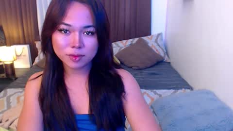 Snapshot of foxygirl_xx chatting on October 11, 8:01 pm Ms. FOX online show from October 11, 8:01 pm