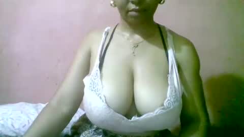 fracisca2204 online show from March 16, 8:18 am