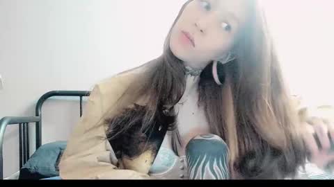 fran_bow online show from December 17, 3:41 pm