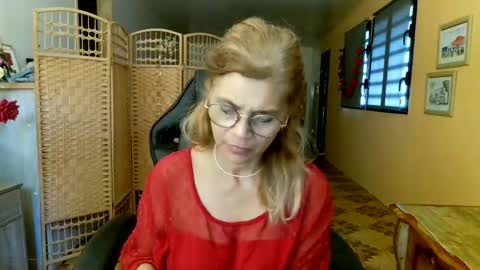 francelune online show from May 5, 1:06 pm