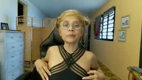 francelune online show from May 23, 12:34 pm