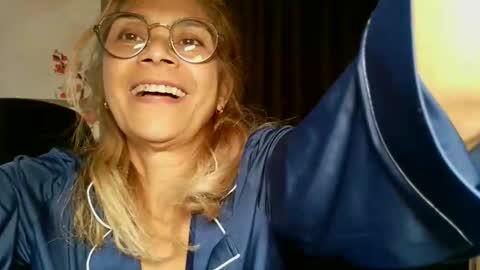 francelune online show from May 30, 3:54 pm