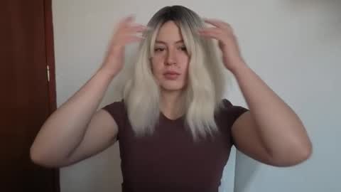 Francesca online show from April 22, 12:12 pm