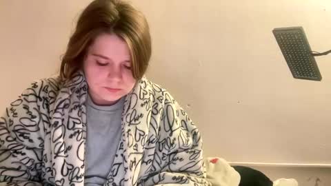 francescafey online show from September 19, 4:49 am