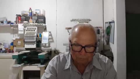 francisco727 online show from April 6, 11:11 am