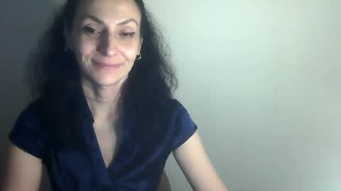 Snapshot of frankieteasing chatting on December 31, 9:28 pm frankieteasing online show from December 31, 9:28 pm