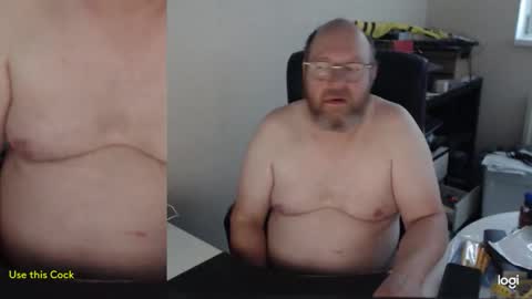 Snapshot of fransje_ chatting on October 27, 3:23 pm Fransje online show from October 27, 3:23 pm