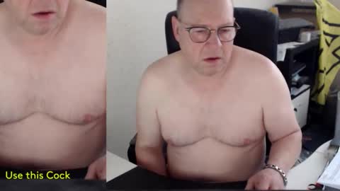 Snapshot of fransje_ chatting on February 2, 8:24 am Fransje online show from February 2, 8:24 am