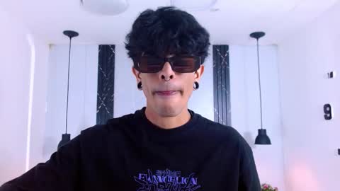 Franvill trato online show from November 26, 7:32 pm