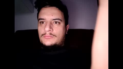 Snapshot of fraromeo2 chatting on January 18, 7:07 am fraromeo2 online show from January 18, 7:07 am