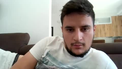 Snapshot of fraromeo2 chatting on October 7, 12:45 pm fraromeo2 online show from October 7, 12:45 pm