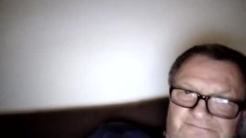 Wolfi online show from November 30, 1:18 pm