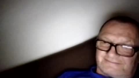 Wolfi online show from October 12, 9:35 am