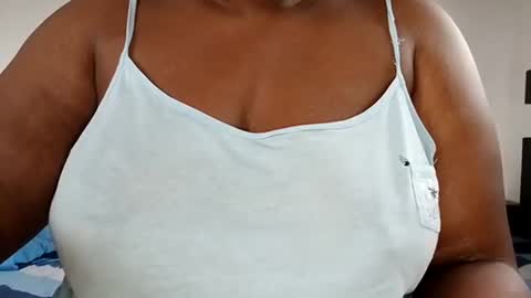 freaky08 online show from October 6, 8:32 am