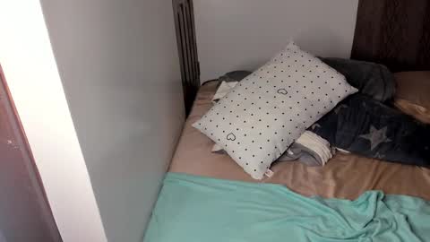 Kandy online show from February 4, 6:50 am